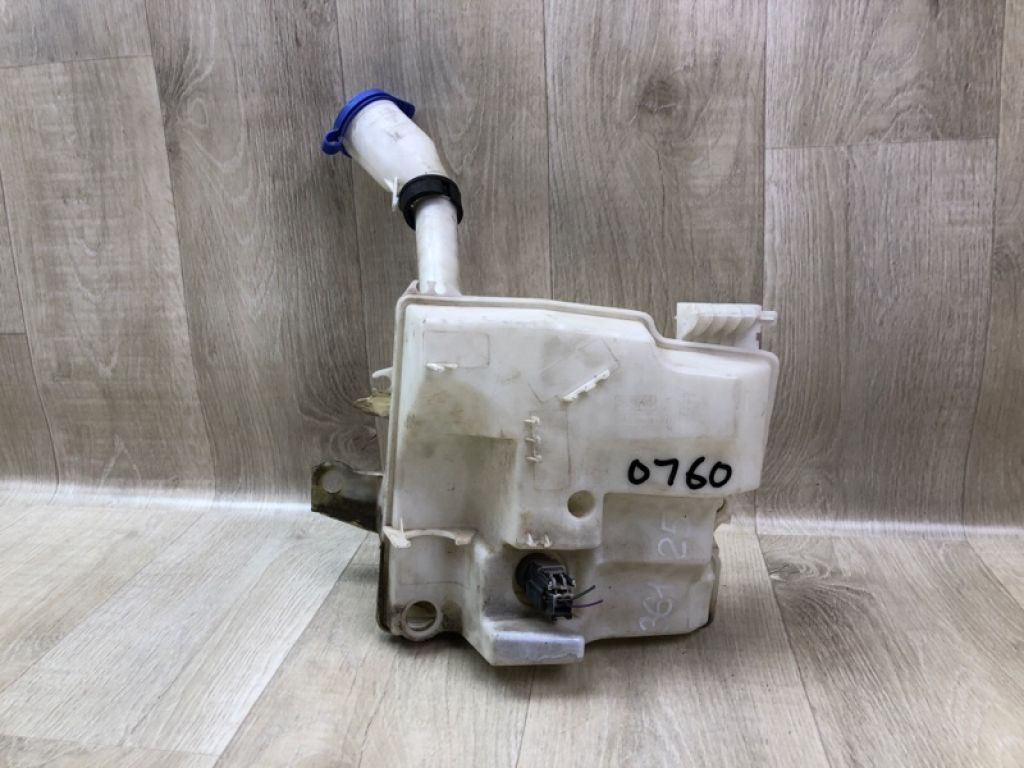 CV6Z-17618-B | Бачок омывателя FORD FOCUS 10-18