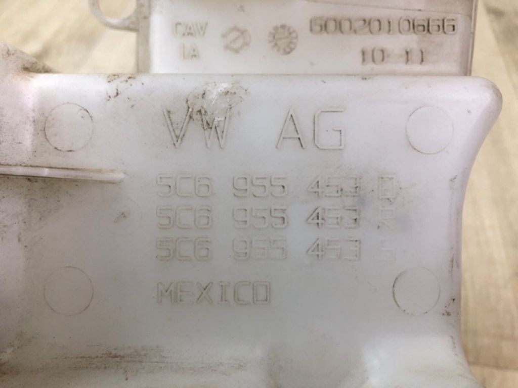 5C6955453Q | Бачок омивача VOLKSWAGEN JETTA USA 10-17 - Фото 6