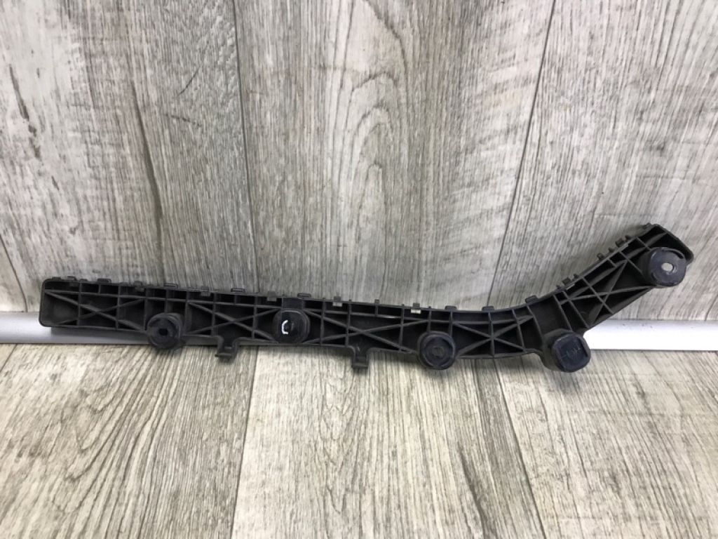 852223KA0A | Кронштейн заднього бампера прав. NISSAN PATHFINDER R52 12-21 - Фото 2