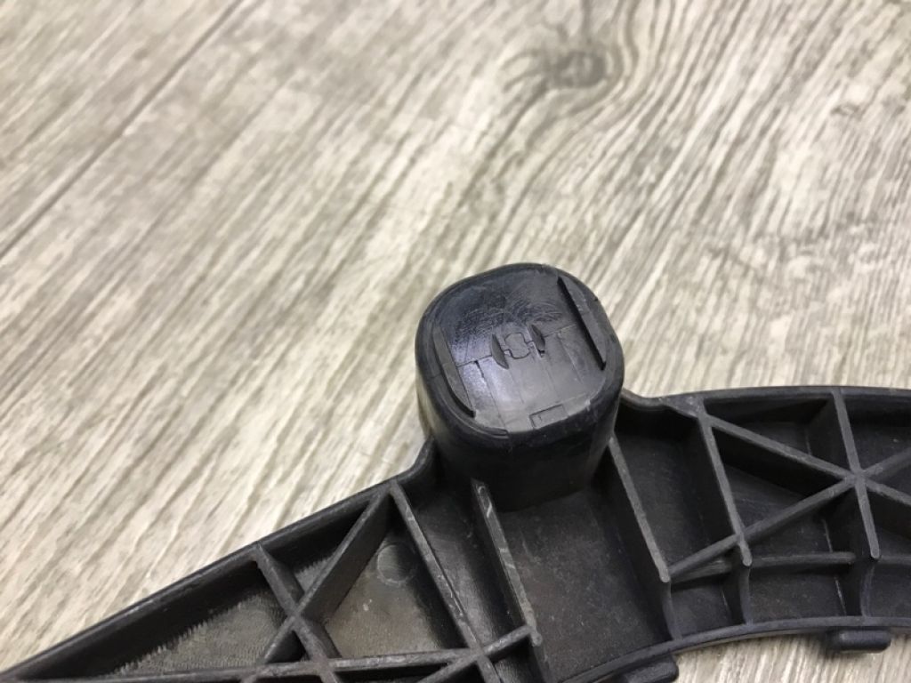 852223KA0A | Кронштейн заднього бампера прав. NISSAN PATHFINDER R52 12-21 - Фото 9