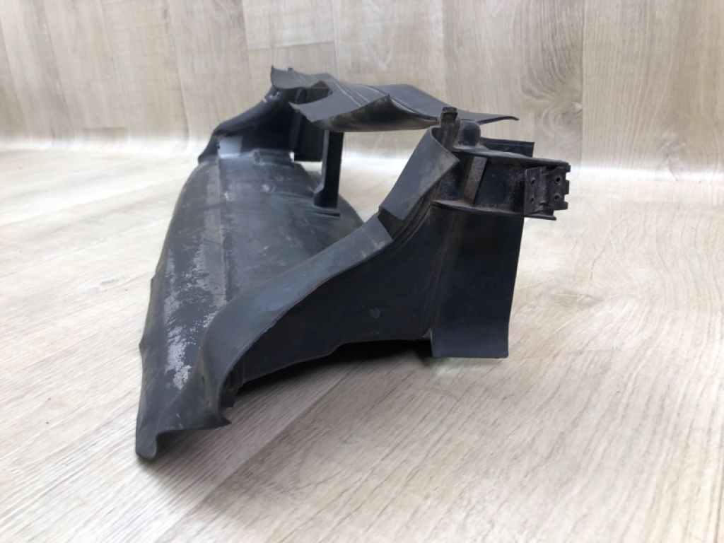 CP9Z-8312-B | Дефлектор радіатора FORD FOCUS 10-18 - Фото 5