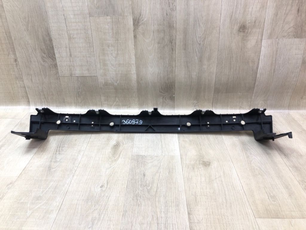 HJ5Z-8A284-A | Кронштейн решетки радиатора FORD ESCAPE 12-19 - Фото 2