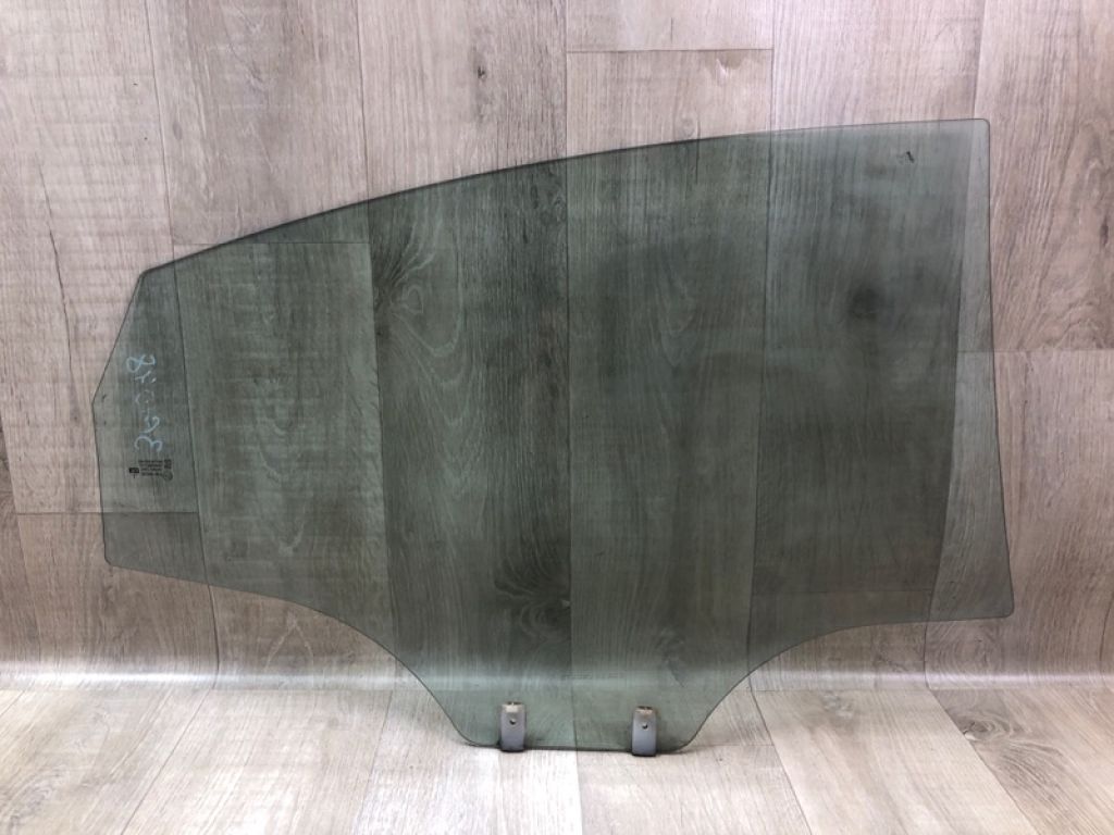 834111R010 | Скло дверей задн. лів. HYUNDAI ACCENT RB 10- - Фото 2