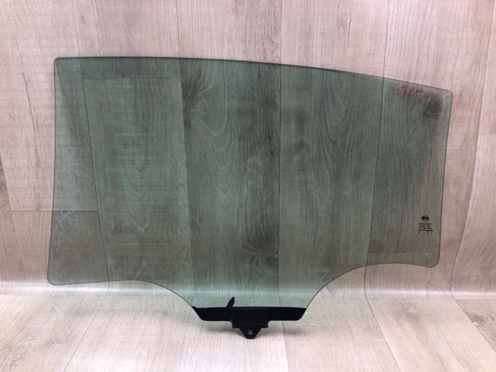 83420F2020 | Скло дверей задн. прав. HYUNDAI ELANTRA AD 16- - Фото 2