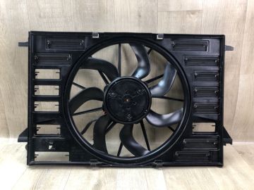 Дифузор вентилятора основного радіатора AUDI A4 15-