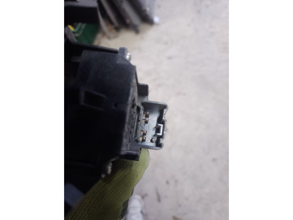 Кнопка склопідіймача задн. прав. HONDA CIVIC 4D 06-11 - Фото 3