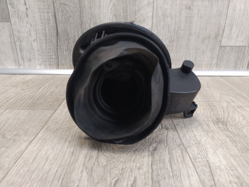 BM5Z-5427936-A | Лючок паливного бака FORD FOCUS 10-18 - Фото 2