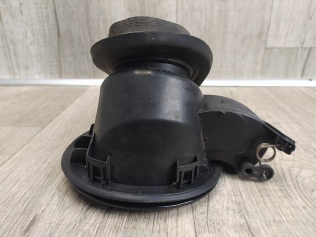 BM5Z-5427936-A | Лючок паливного бака FORD FOCUS 10-18 - Фото 5