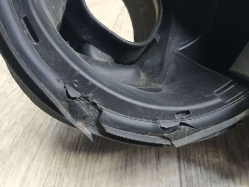 BM5Z-5427936-A | Лючок паливного бака FORD FOCUS 10-18 - Фото 7