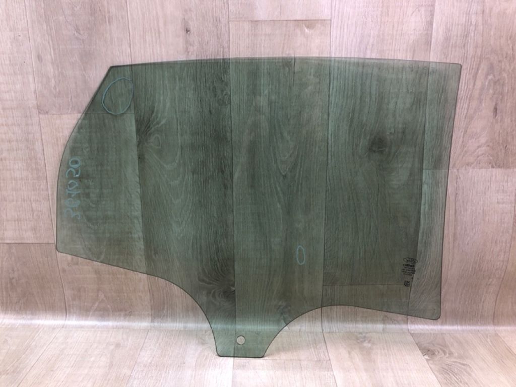 CP9Z-5825713-A | Стекло двери задн. лев. FORD FOCUS 10-18 - Фото 2