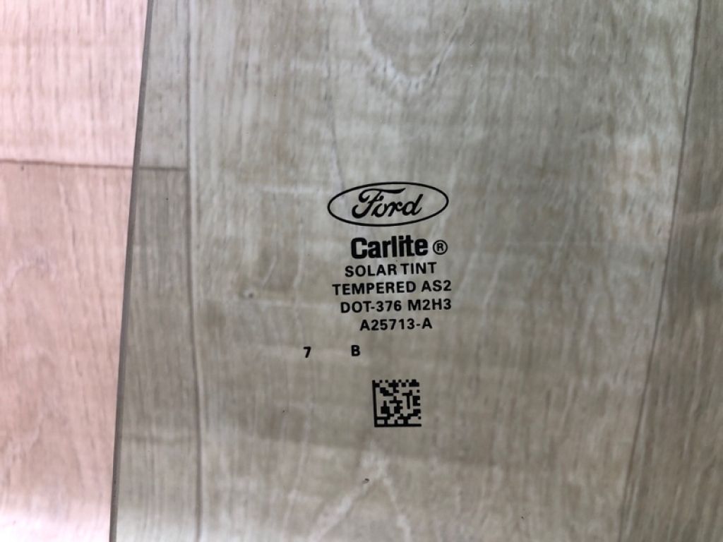 CP9Z-5825713-A | Стекло двери задн. лев. FORD FOCUS 10-18 - Фото 4