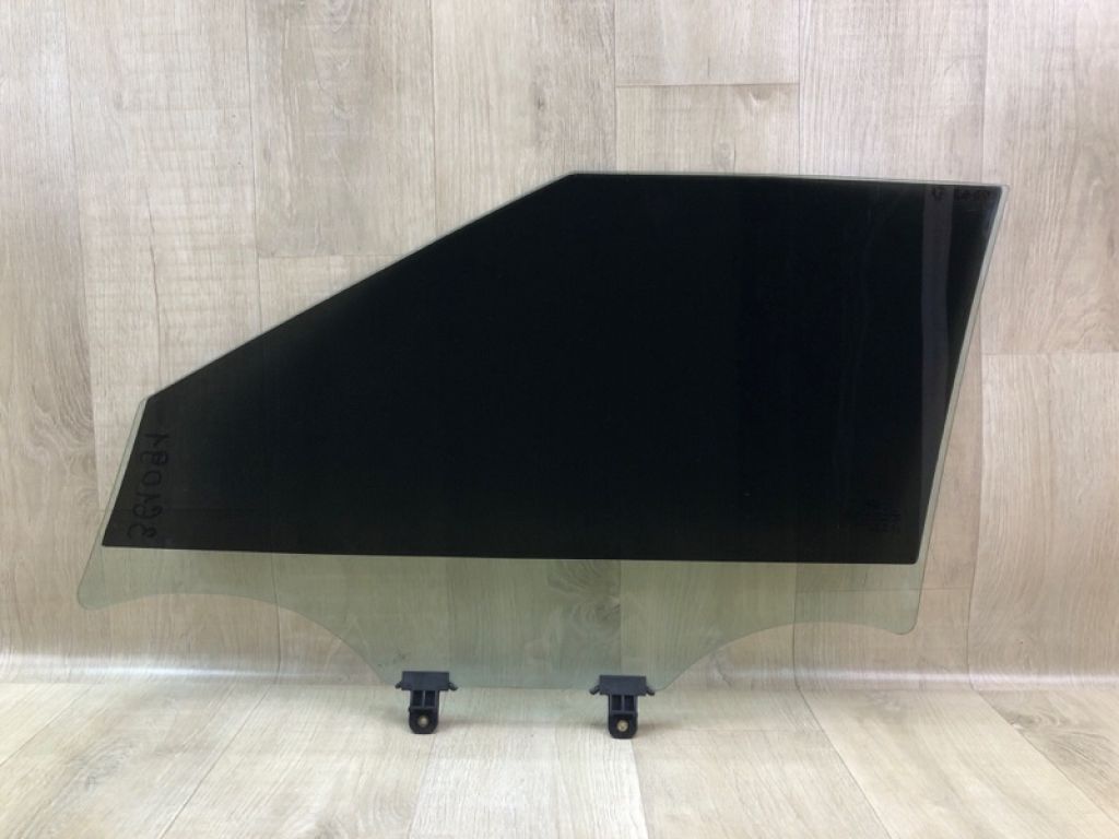 824212V000 | Скло дверей передн. прав. HYUNDAI VELOSTER 11-18 - Фото 2