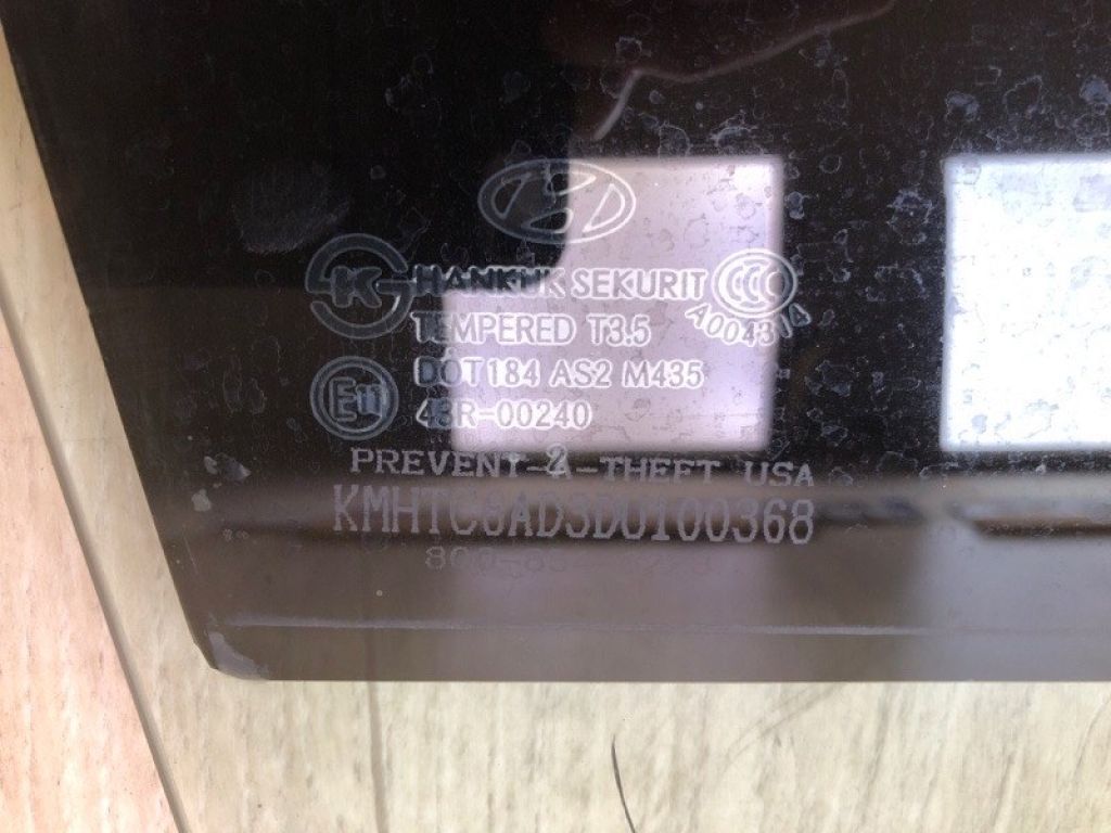 824212V000 | Скло дверей передн. прав. HYUNDAI VELOSTER 11-18 - Фото 4