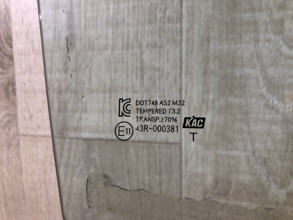 824210U010 | Скло дверей передн. прав. HYUNDAI ACCENT RB 10- - Фото 4