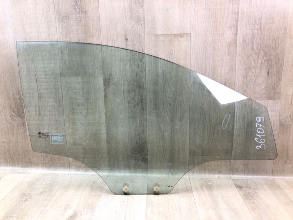 824210U010 | Скло дверей передн. прав. HYUNDAI ACCENT RB 10-