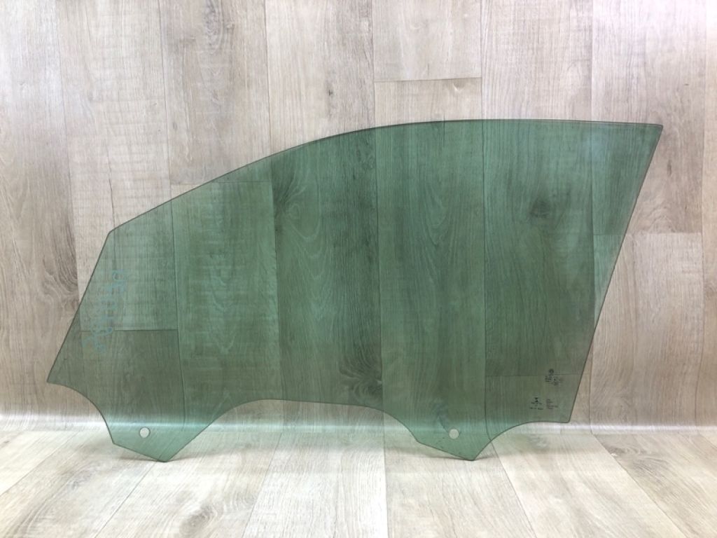 5NN845202 | Стекло двери передн. прав. VOLKSWAGEN TIGUAN 16-23 - Фото 2