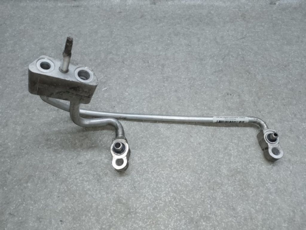 68194 889AC | Трубка кондиционера CHRYSLER 200 14-16