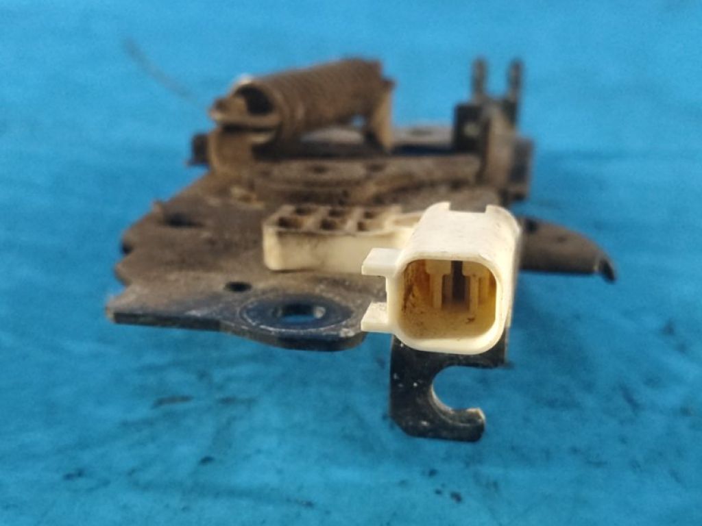 CV6Z-16700-B | Замок капота FORD ESCAPE 12-19 - Фото 3