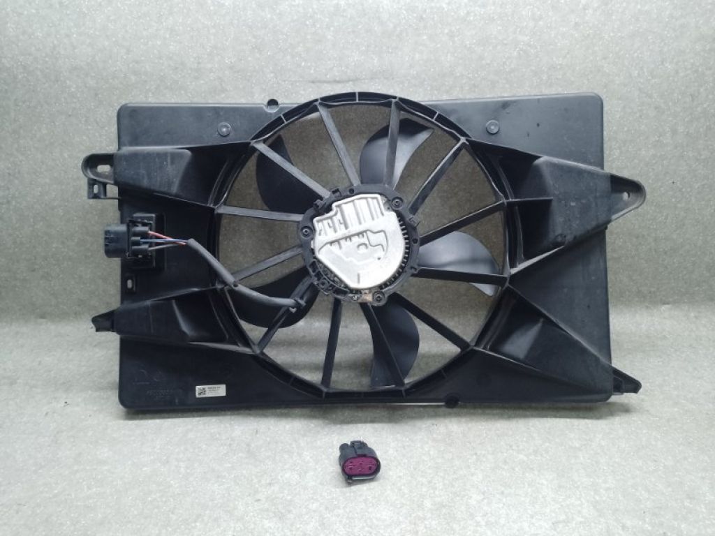 68205 996AB | Диффузор вентилятора основного радиатора CHRYSLER 200 14-16 - Фото 2