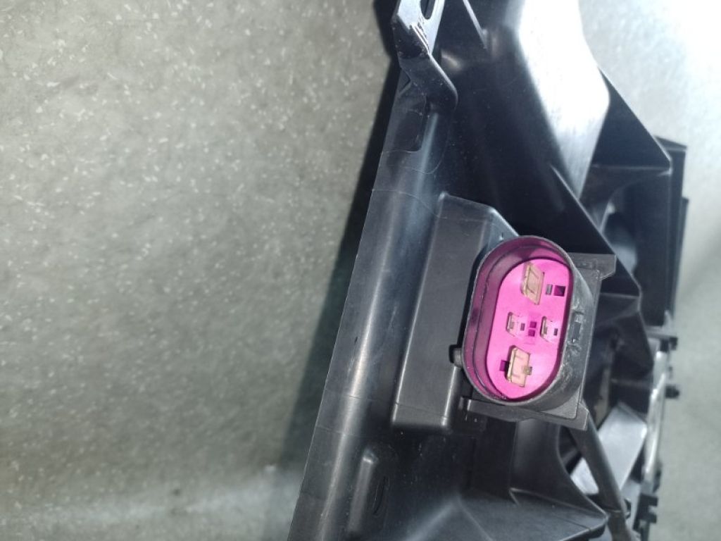 68205 996AB | Диффузор вентилятора основного радиатора CHRYSLER 200 14-16 - Фото 3