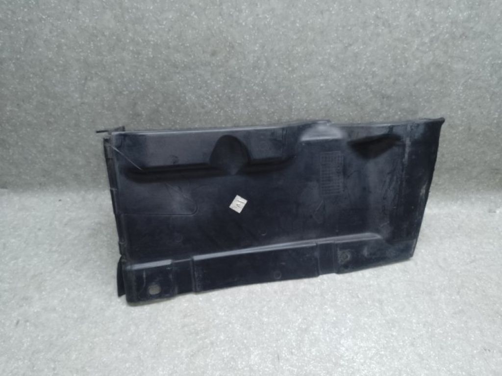 68221 190AA | Дефлектор радиатора прав. CHRYSLER 200 14-16 - Фото 3