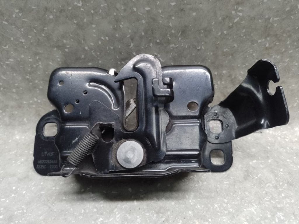 68202 834AA | Замок капота CHRYSLER 200 14-16