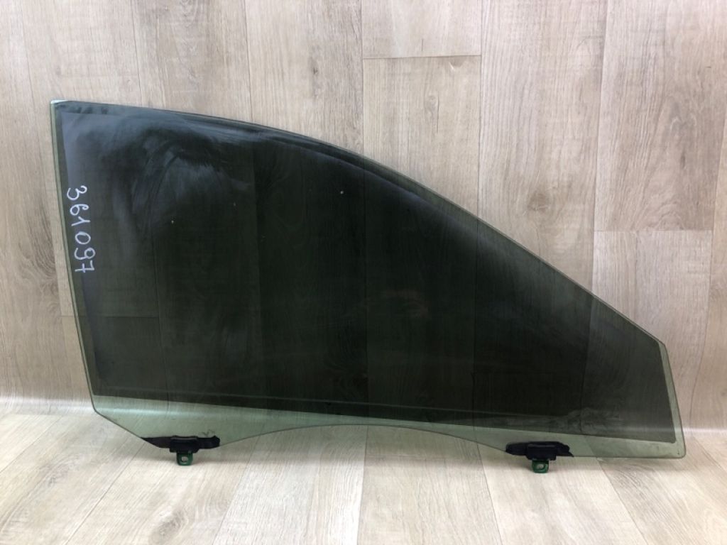 6810133070 | Скло дверей передн. прав. TOYOTA CAMRY 30 02-06