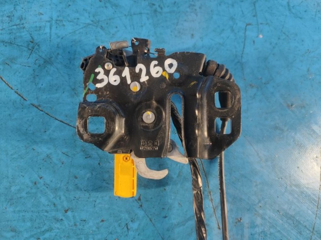 DS7A-16701-AE | Замок капота лев. FORD FUSION 14-