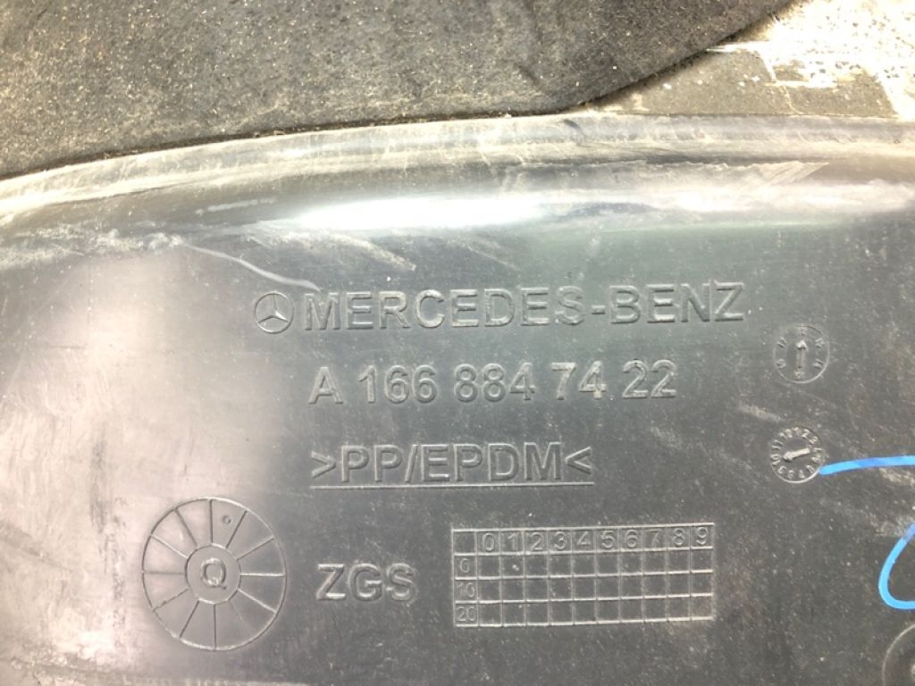 A 166 884 74 22 | Підкрилок задн. лів. MERCEDES GL-CLASS X166 12-16 - Фото 6