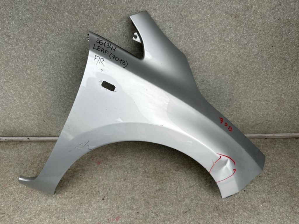 F31003NAMA | Крило переднє прав. NISSAN LEAF 10-17