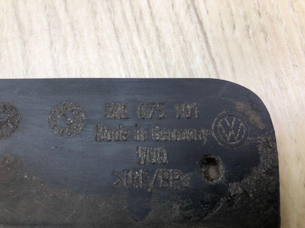 5NL075101 | Брызговик задн. лев. VOLKSWAGEN TIGUAN 16-23 - Фото 5