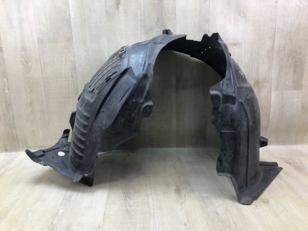 A2056903401 | Підкрилок передн. прав. MERCEDES C-CLASS W205 16-21