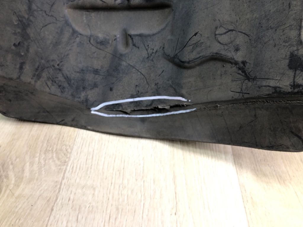 A2056903401 | Підкрилок передн. прав. MERCEDES C-CLASS W205 16-21 - Фото 9