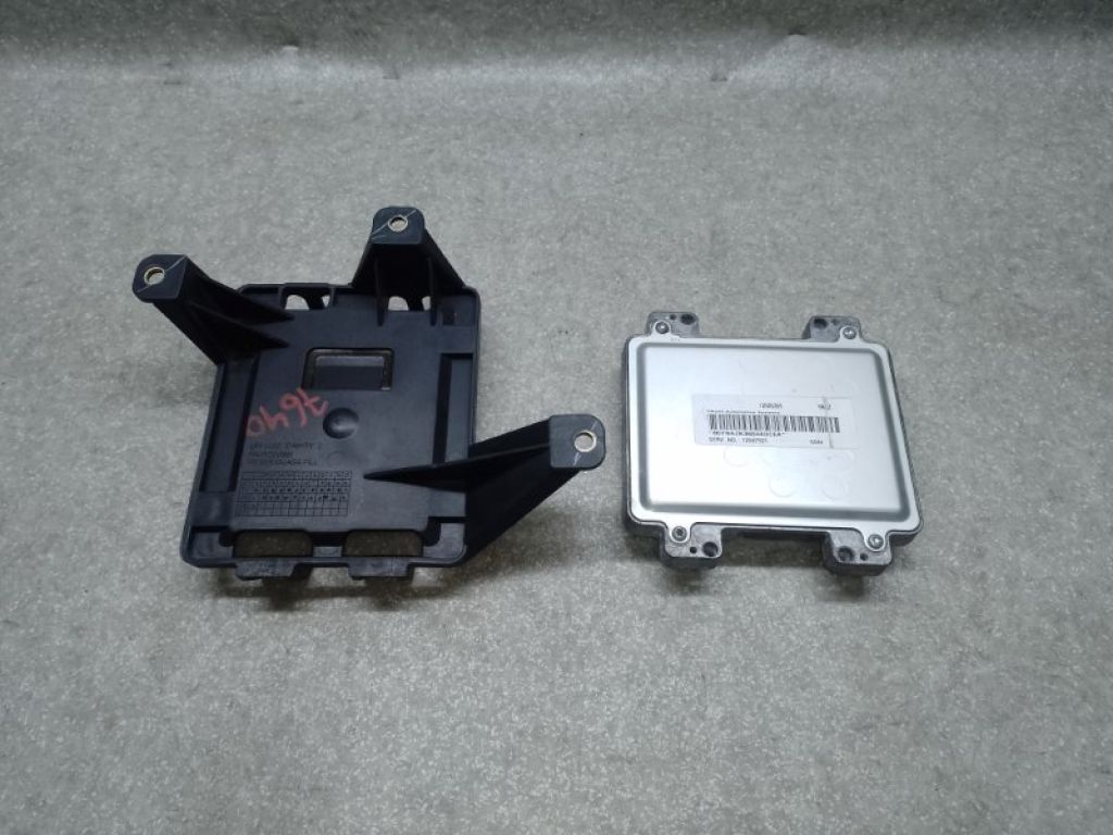 19209820 | Блок управления двигателем HUMMER H3 05-10 - Фото 4