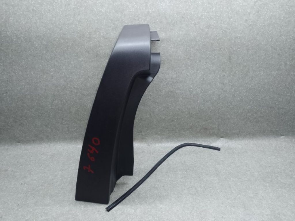 20907428 | Накладка проема багажника лев. HUMMER H3 05-10