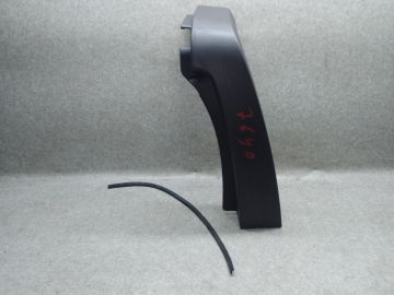 Накладка проема багажника прав. HUMMER H3 05-10