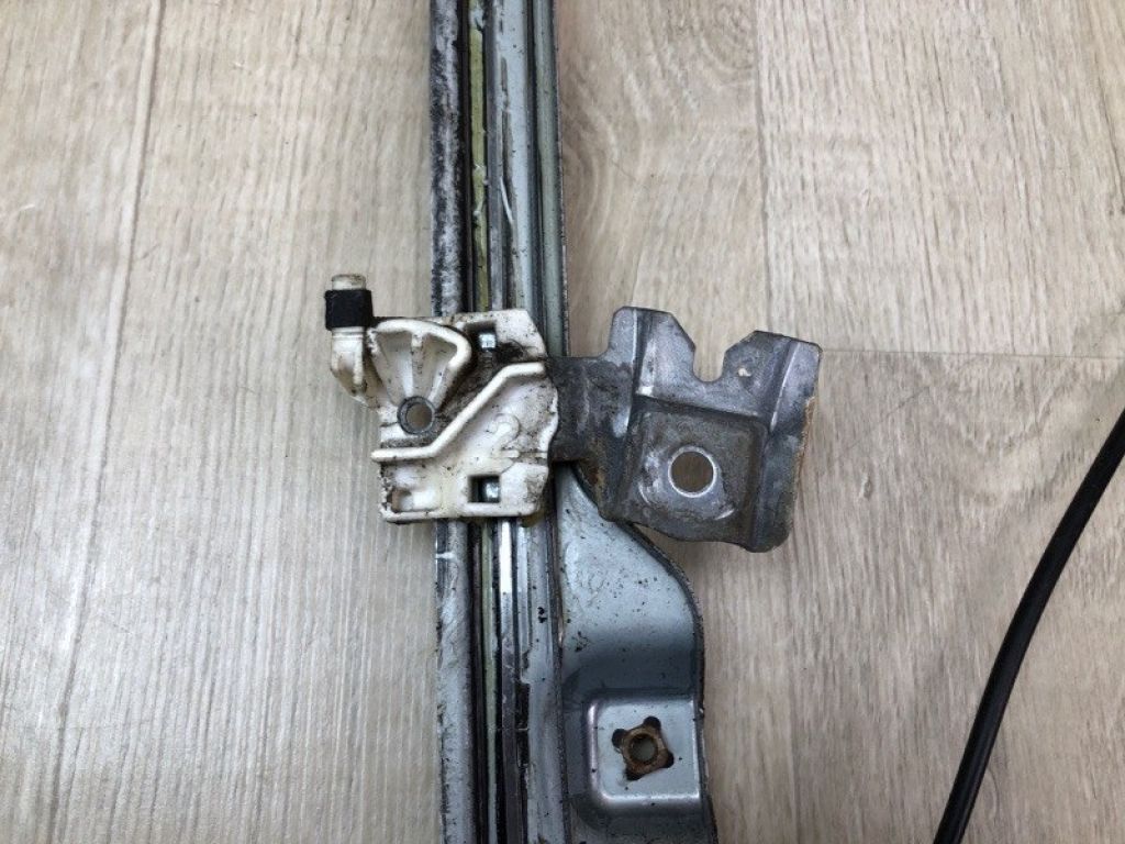 80720CL00A | Склопідйомник передн. прав. INFINITI FX S50 03-08 - Фото 5