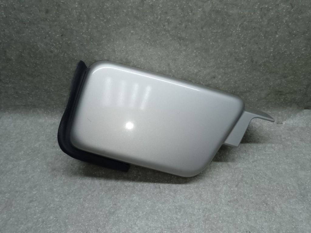 19120872 | Пластик под лобовое стекло / Жабо прав. HUMMER H3 05-10