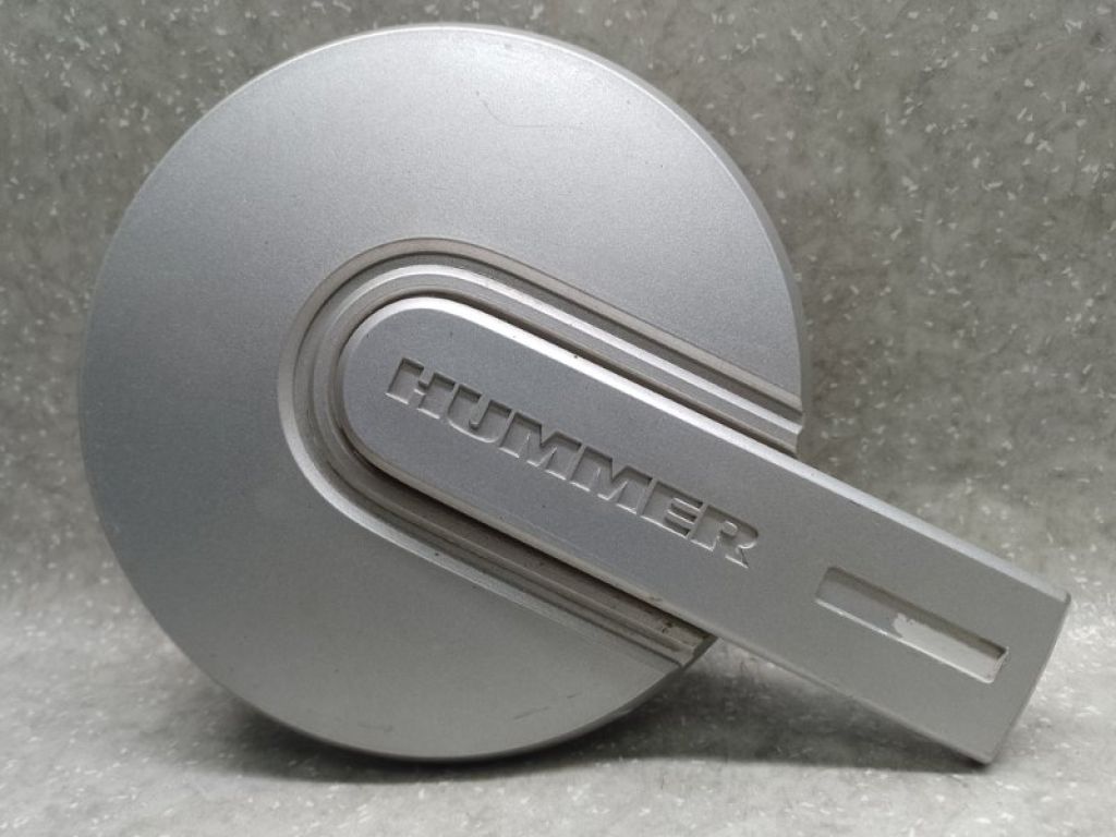 09597233 | Заглушка колесного диска HUMMER H3 05-10