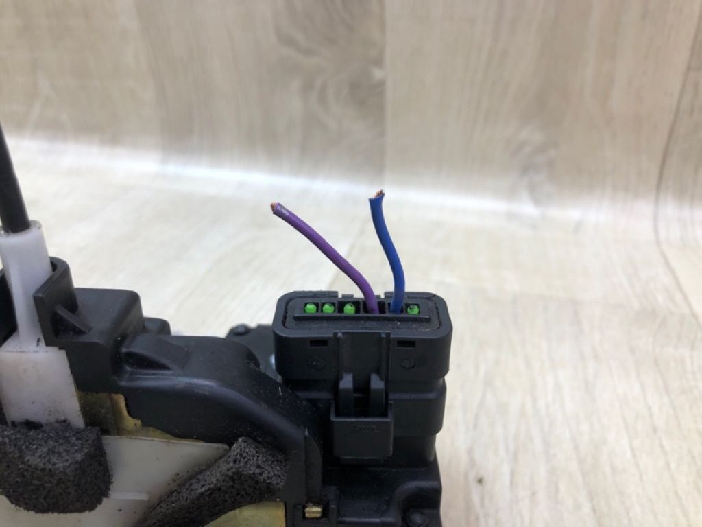 82501CL00A | Замок двері задн. лів. INFINITI FX S50 03-08 - Фото 5