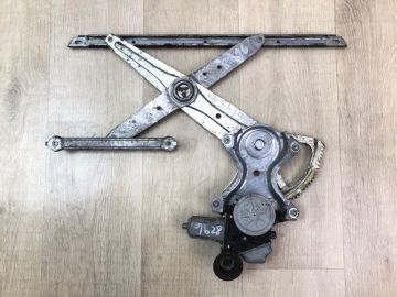 Склопідйомник передн. прав. TOYOTA VENZA 09-16