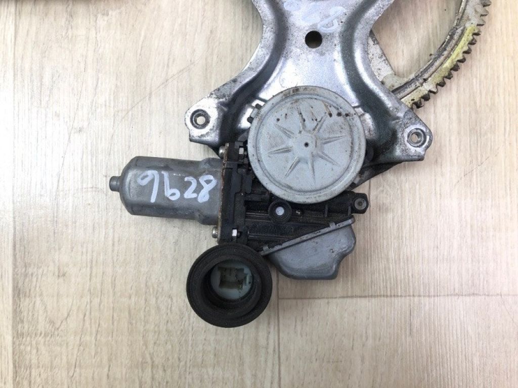 698010T010 | Склопідйомник передн. прав. TOYOTA VENZA 09-16 - Фото 3