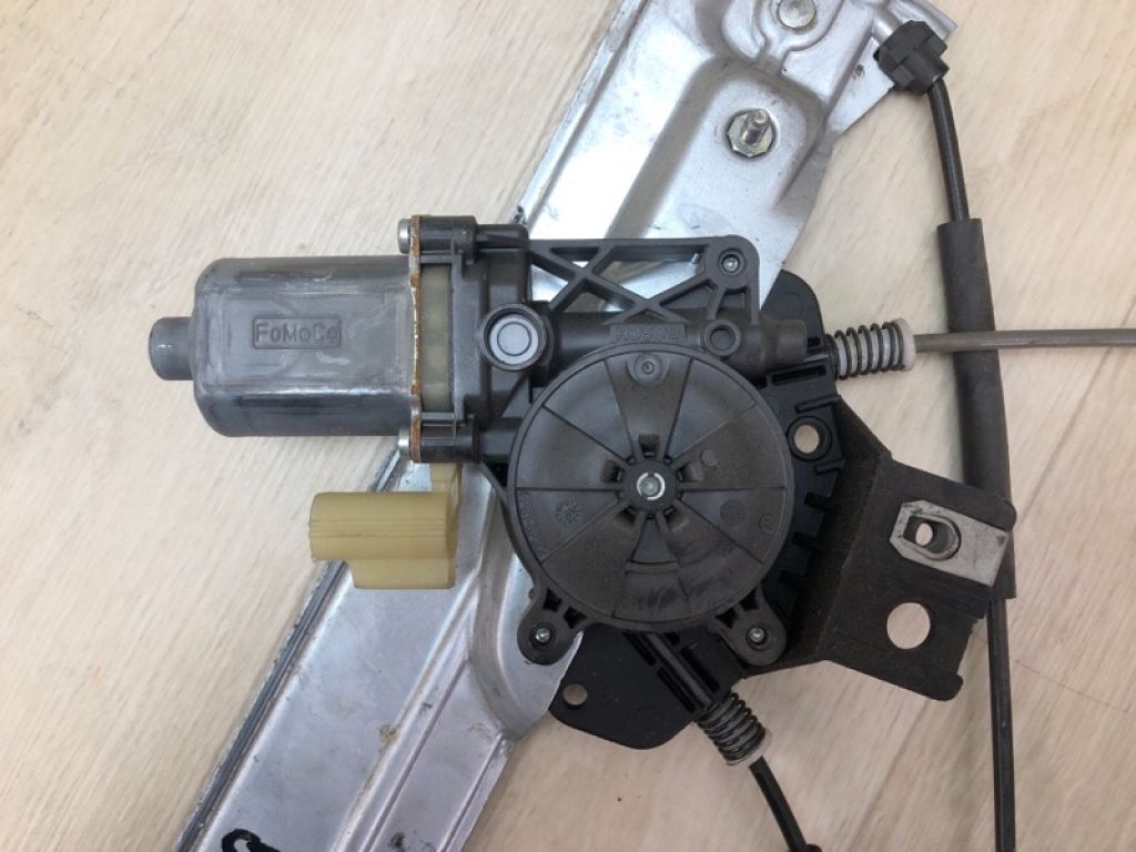 CJ5Z-7823200-C | Склопідйомник передн. прав. FORD ESCAPE 12-19 - Фото 3