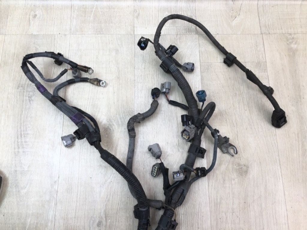 8212102W90 | Проводка підкапотна TOYOTA COROLLA 150 06-13 - Фото 2