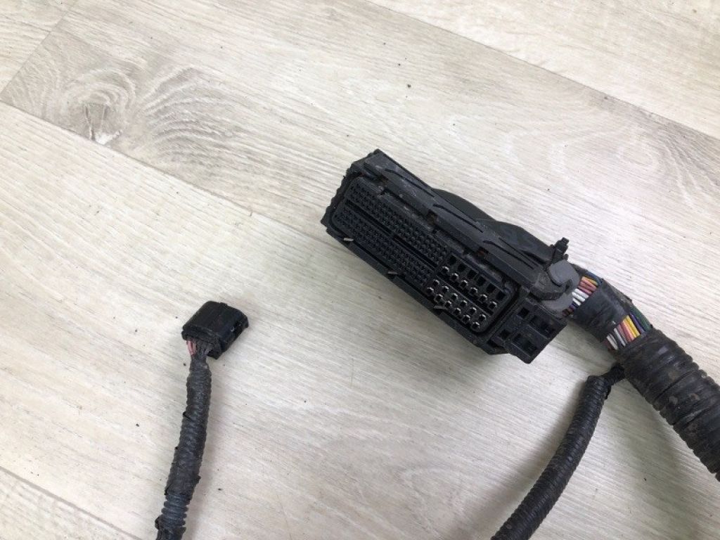 8212102W90 | Проводка підкапотна TOYOTA COROLLA 150 06-13 - Фото 4