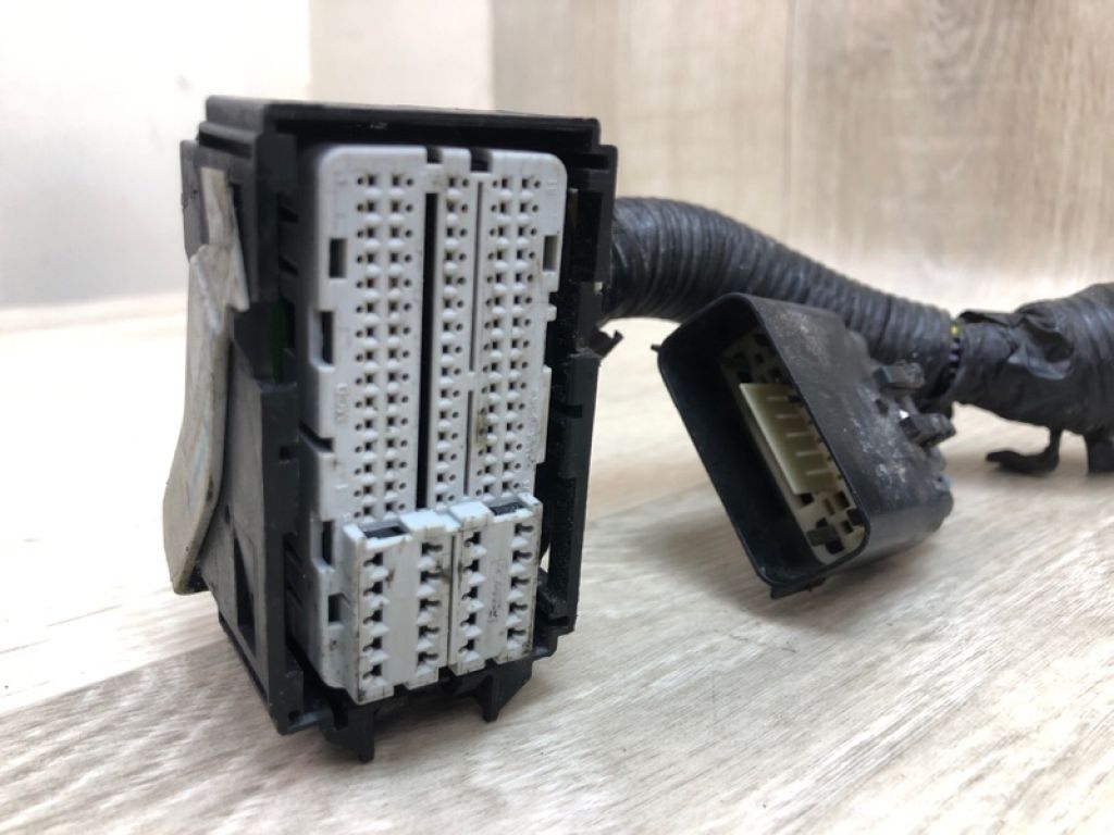 FU5Z-12A581-K | Проводка підкапотна FORD MUSTANG 15- - Фото 2