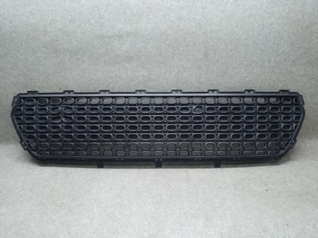 86561B2000 | Решітка переднього бампера KIA SOUL PS 13-19