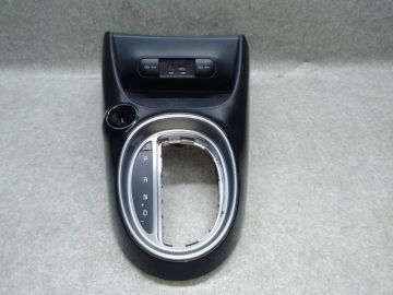 Консоль КПП KIA SOUL PS 13-19