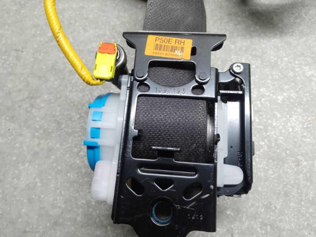 88820B2500EQ | Ремінь безпеки передн. прав. KIA SOUL PS 13-19 - Фото 3