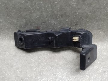 Кронштейн переднього бампера (на крилі) прав. KIA SOUL PS 13-19